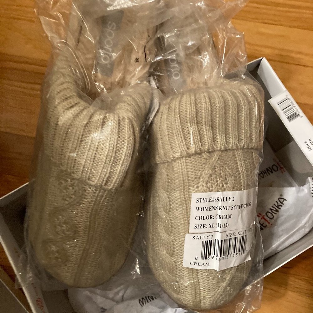 Brand New Sporto Womens Knit Scuff Clog